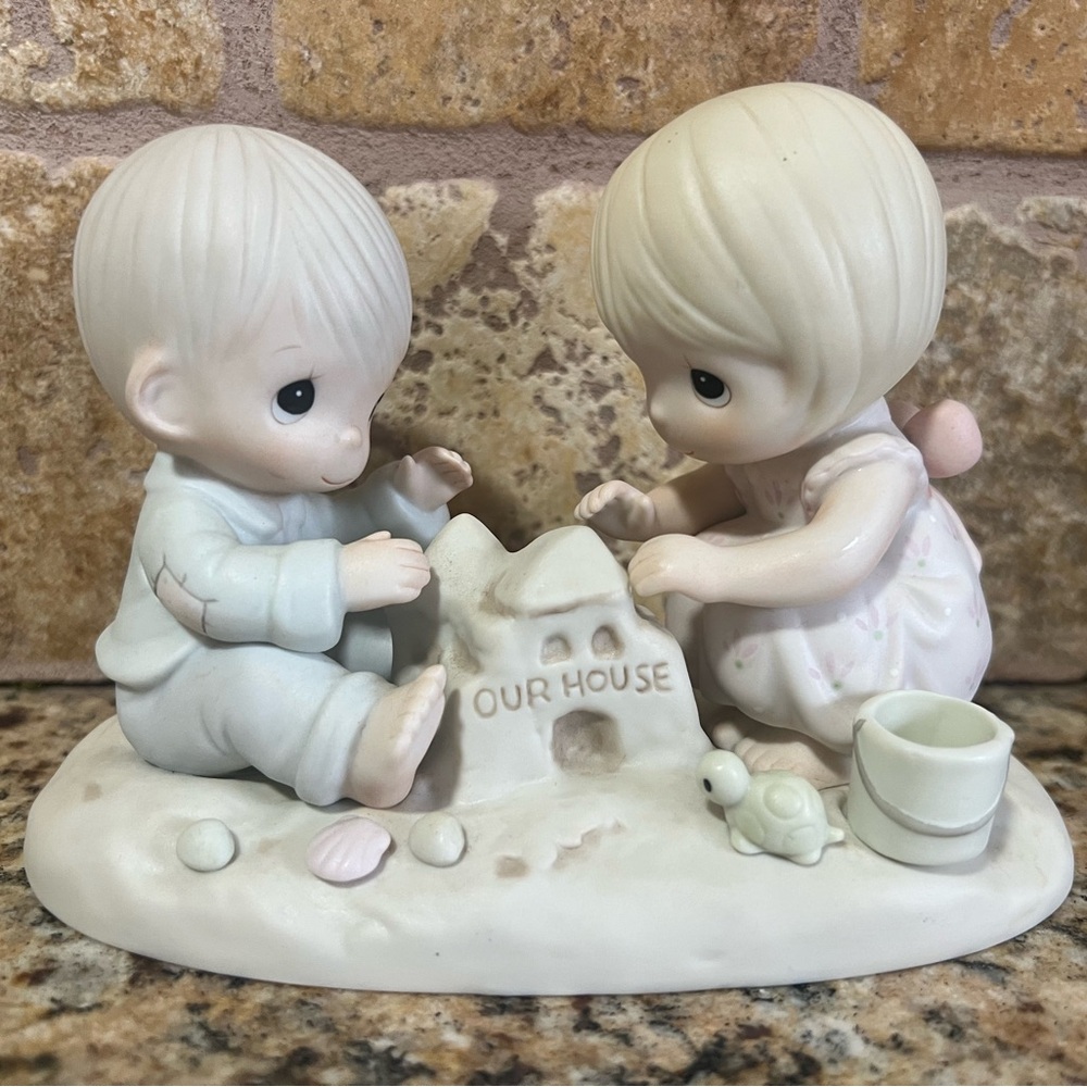 Precious Moments God Bless Our Home
Vintage 1984 #12319